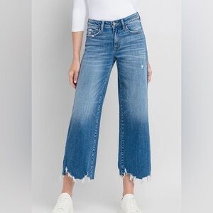 l&m sz 0 sharkbite Capri stretch denim jean EUC Preppy